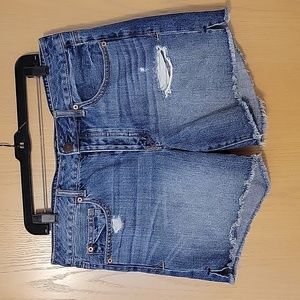 American Eagle size 12 Distressed Denim Short